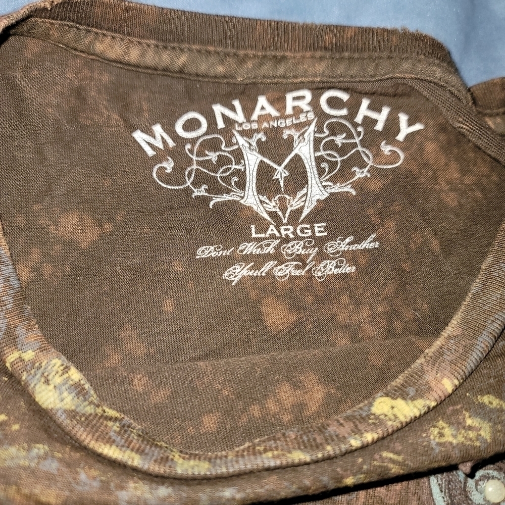 men's Shirt - Picture 4 of 5